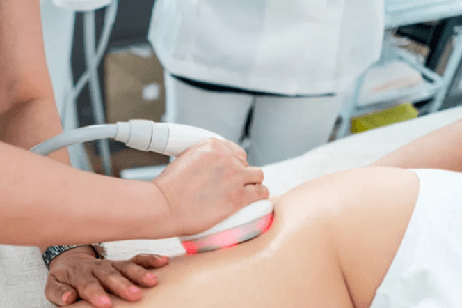 Lymphatic Drainage with Ultrasonic Cavitation / Shockwave Massage Are you looking for a rejuvenating lymphatic drainage treatment in Bromley? Lymphatic massage lifts lazy muscles, de-puffs the face and body. The best in Bromley. Book now.