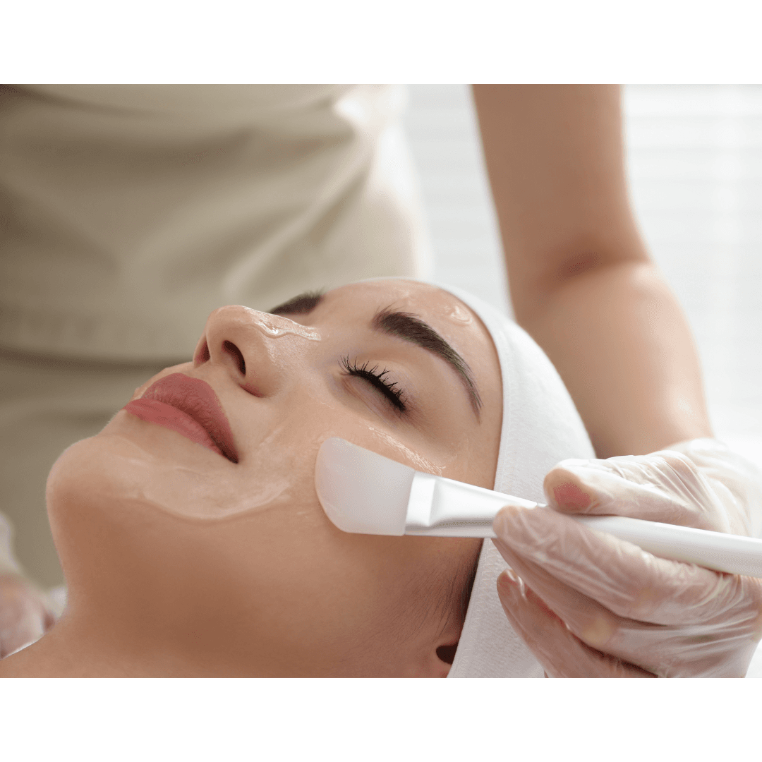 CLINICCARE SKIN PEEL Harness the power of natural acids and active ingredients to exfoliate deeply, boost collagen, and reveal clearer, brighter skin. Freshness and radiance, renewed. Call 0333 016 3500.